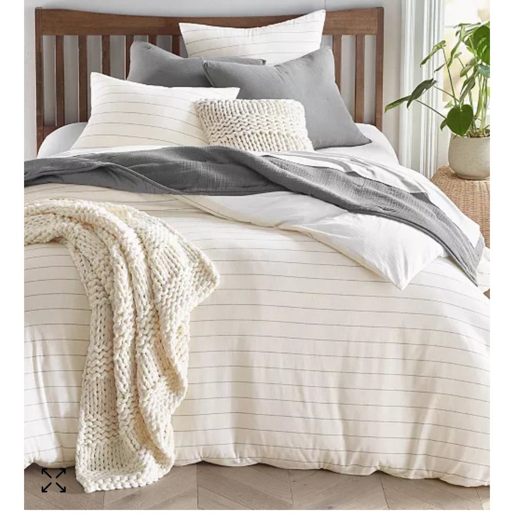 OAKE COMFORTER SET